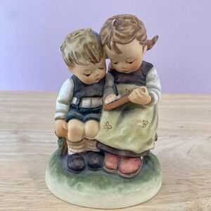 Hummel. The Smart Little Sister